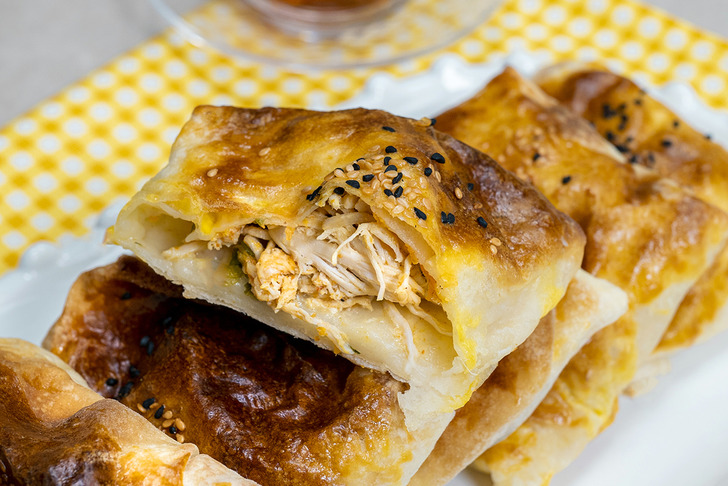 Tavuklu Börek Tarifi