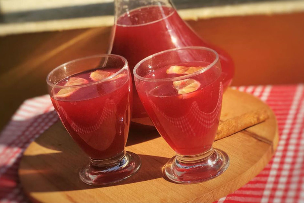 Serinletir: Mürdüm Şerbeti