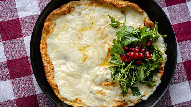 Her Öğüne Yakışır: Beşamel Soslu Omlet