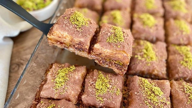 Soğuk Baklava Kaç Kalori? Soğuk Baklava Kilo Aldırır mı?