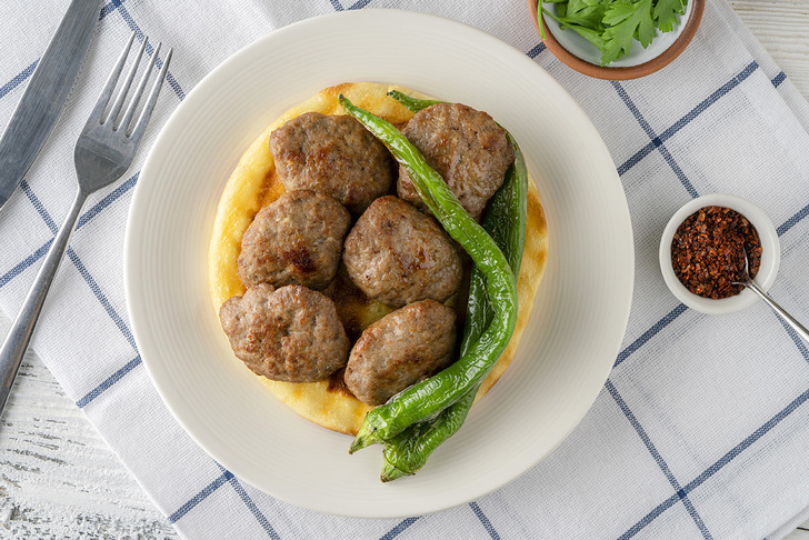 Airfryer'da Akçaabat Köfte Tarifi