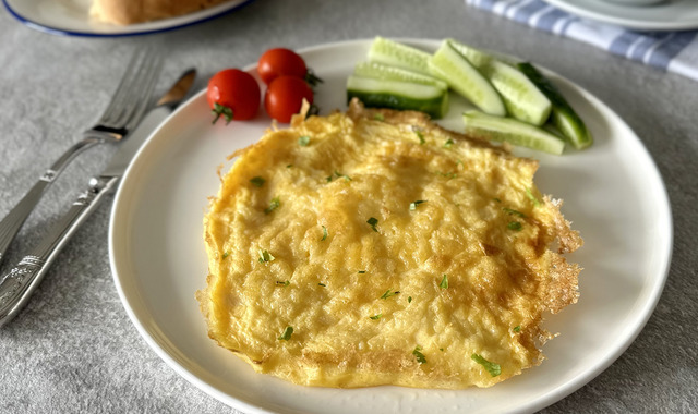 Pratik Kahvaltılık: Airfryer'da Omlet