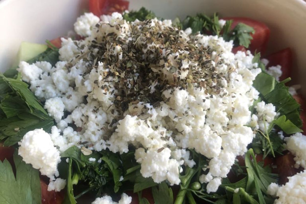Pratik ve Sağlıklı: Kahvaltı Salatası