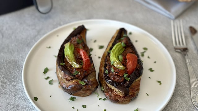Pratik Ana Yemek: Airfryer'da Karnıyarık