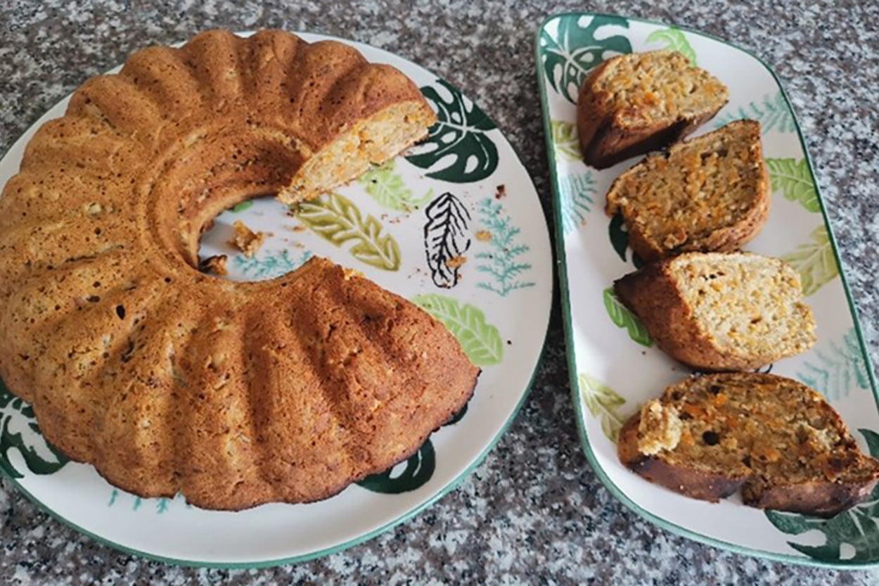 Enfes Bir Lezzet: Havuçlu Cevizli Kek