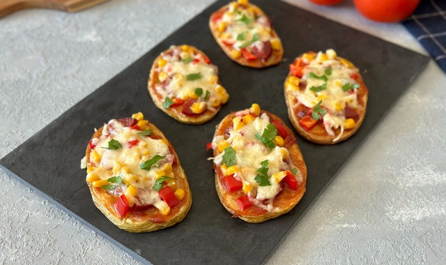 Hem de Hamursuz: Airfryer’da Patates Pizza