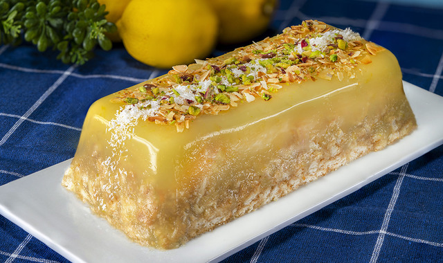 Bir Dilim Ferahlık: Limonlu Mozaik Pasta
