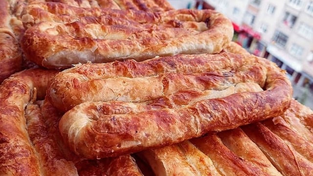El Açması Lezzet: Kol Böreği