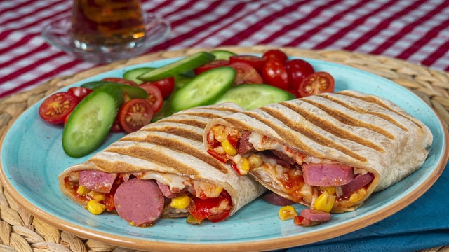 İçi Malzeme Dolu: Pizza Tost