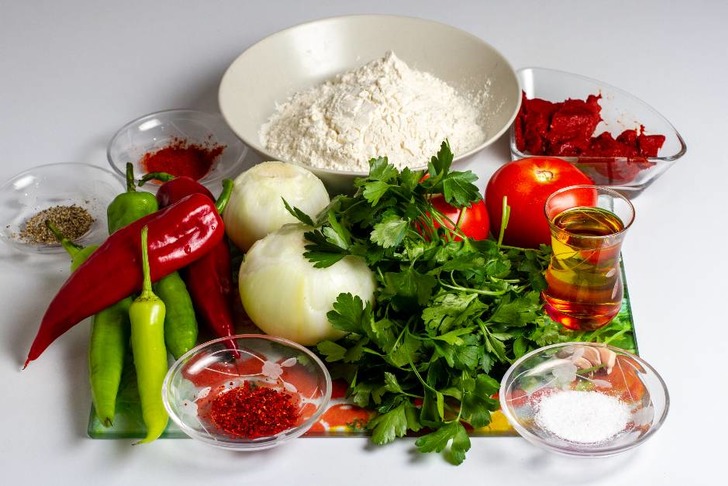 lahmacun-harcina-ne-konmali1