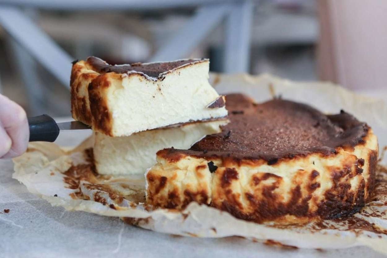 Mükemmel Kıvamlı San Sebastian Cheesecake'lerin İstanbul'daki En İyi 10 Adresi