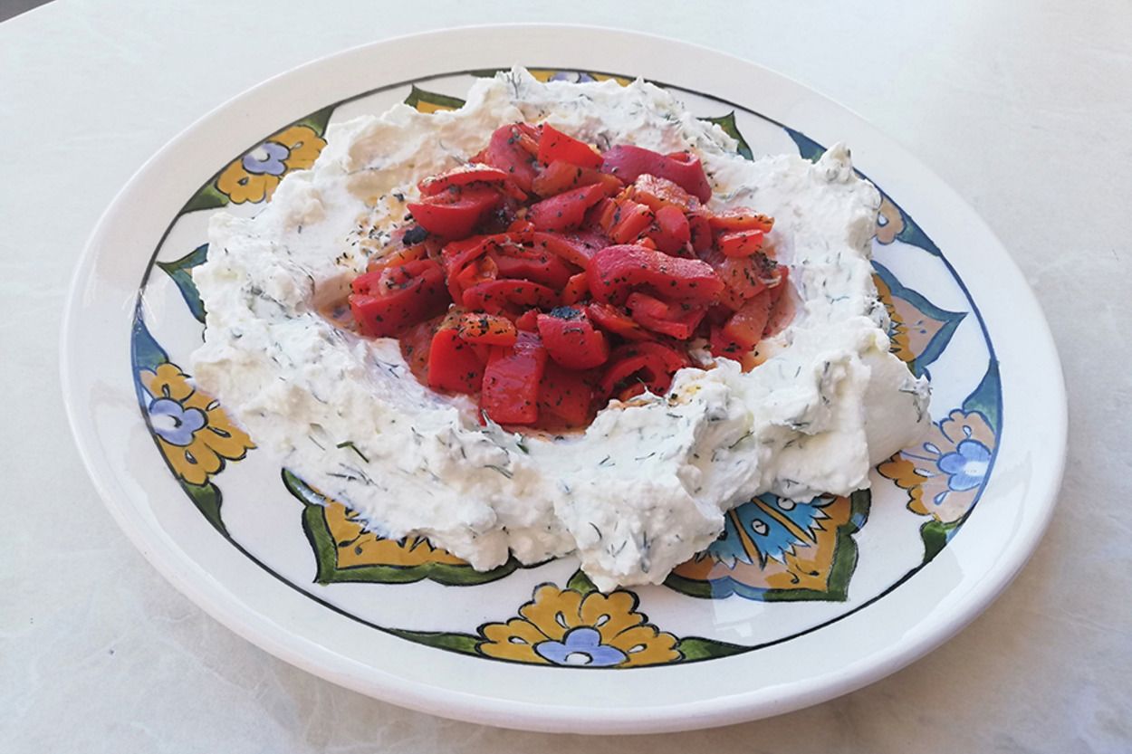 Davet Sofralarına: Biberli Meze