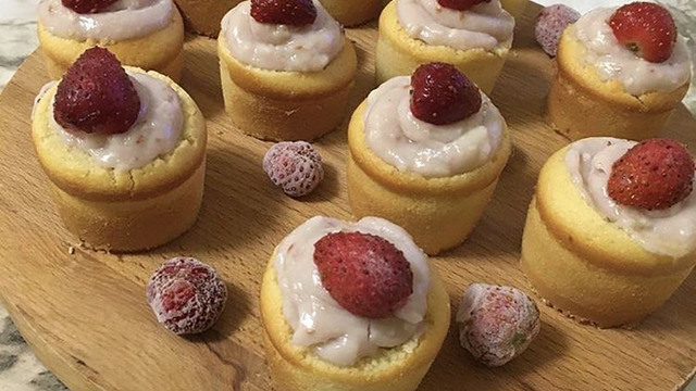 Tek Lokmalık: Frambuaz Kremalı Cupcake