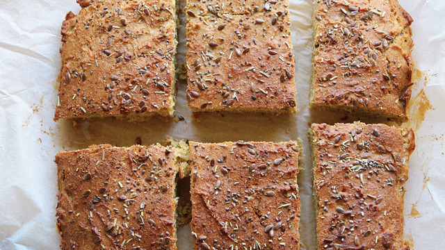 Glutensiz Beslenenlere: Unsuz Kekimsi Ekmek