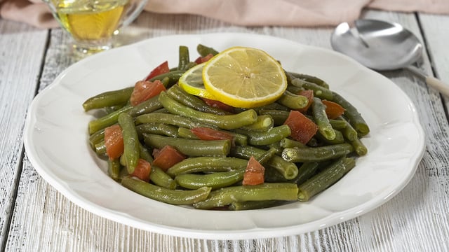 Bak Yeşil Yeşil: Taze Börülce Salatası