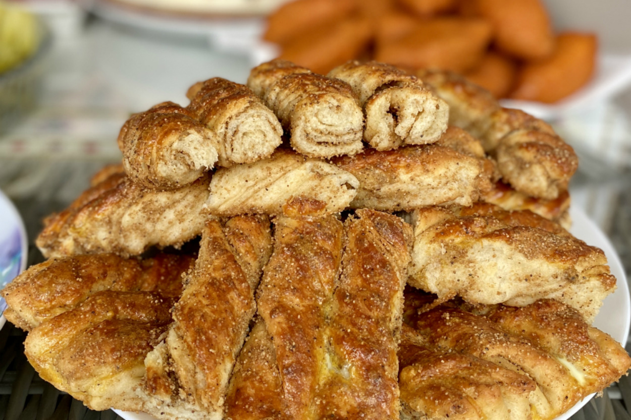 Çayın Yanında Ziyafet Var: Haşhaşlı Çörek