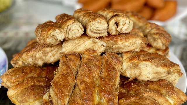 Çayın Yanında Ziyafet Var: Haşhaşlı Çörek