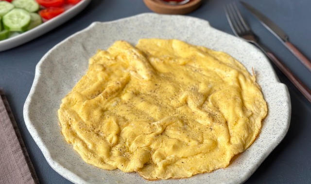 Kahvaltının Yıldızı: Sütlü Omlet