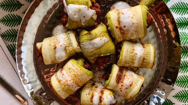 Şık Sunumlu: Kabak Sarma
