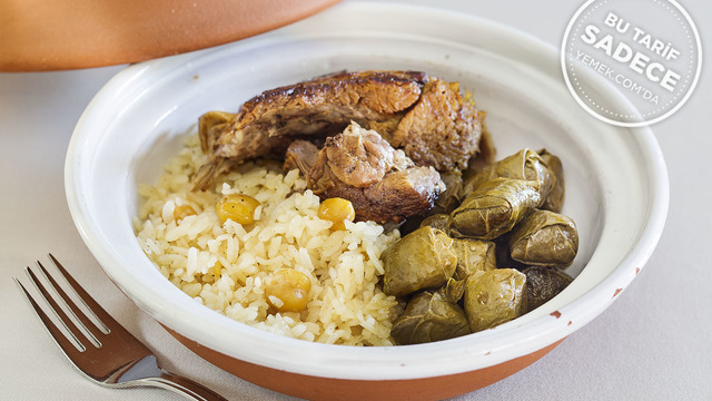 Kiva'dan: Pehli Pilavı ve Etli Yaprak Sarma