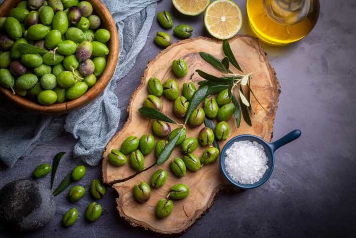 yesil-zeytin-nasil-yapilir-shutter-1