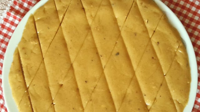 Rafine Şeker İlavesiz: Bal Helvası