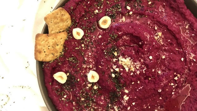 Rengi Yeter: Pancarlı Humus