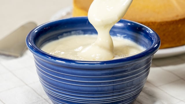 Kutlama Pastası Hazırlansın: Yaş Pasta Kreması