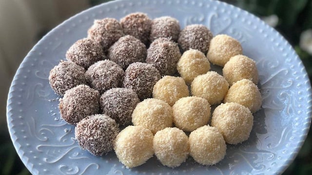 Keyifle Tüketeceğiniz: Fit İrmik Topları
