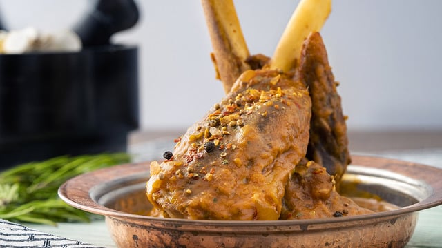 Ağızda Dağılır: Soslu Kuzu İncik