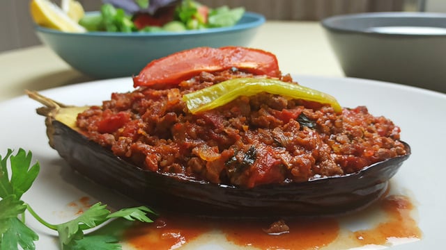 Klasik Lezzet: Fırında Karnıyarık