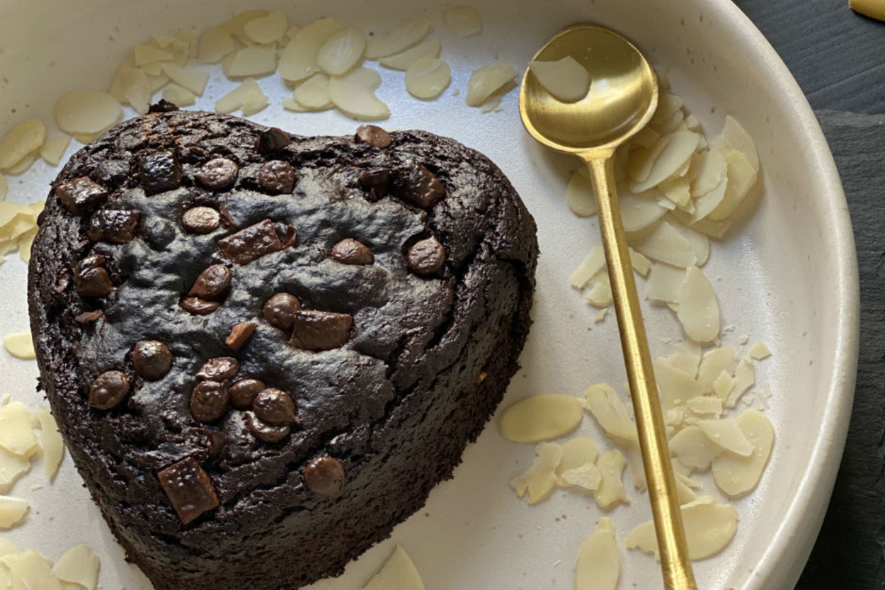 İçi Islak ve Yumuşacık: Unsuz Avokado Brownie