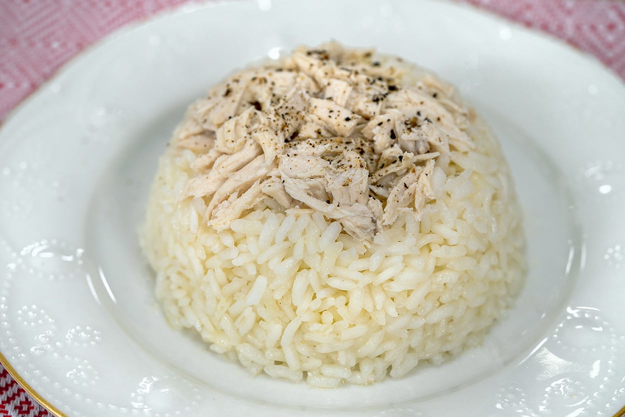 Kolayı Var: Mikrodalga Fırında Tavuklu Pilav