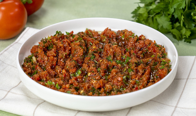 Kebapçı Usulü: Domates Ezmesi