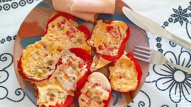 Sabah Kahvaltılarına: Domatesli Omlet