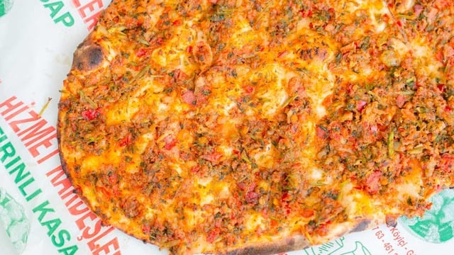 İstanbul’un Uğruna Yollara Düşülesi En İyi 10 Lahmacuncusu
