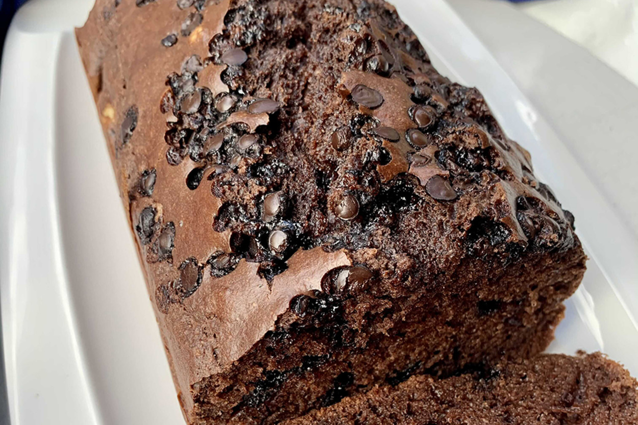 Yumuşacık Dokusuyla: Rafine Şekersiz Kakaolu Kek