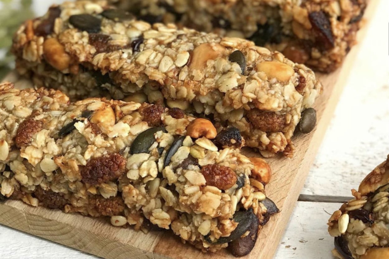 Çantaya Atmalık: Rafine Şekersiz Granola