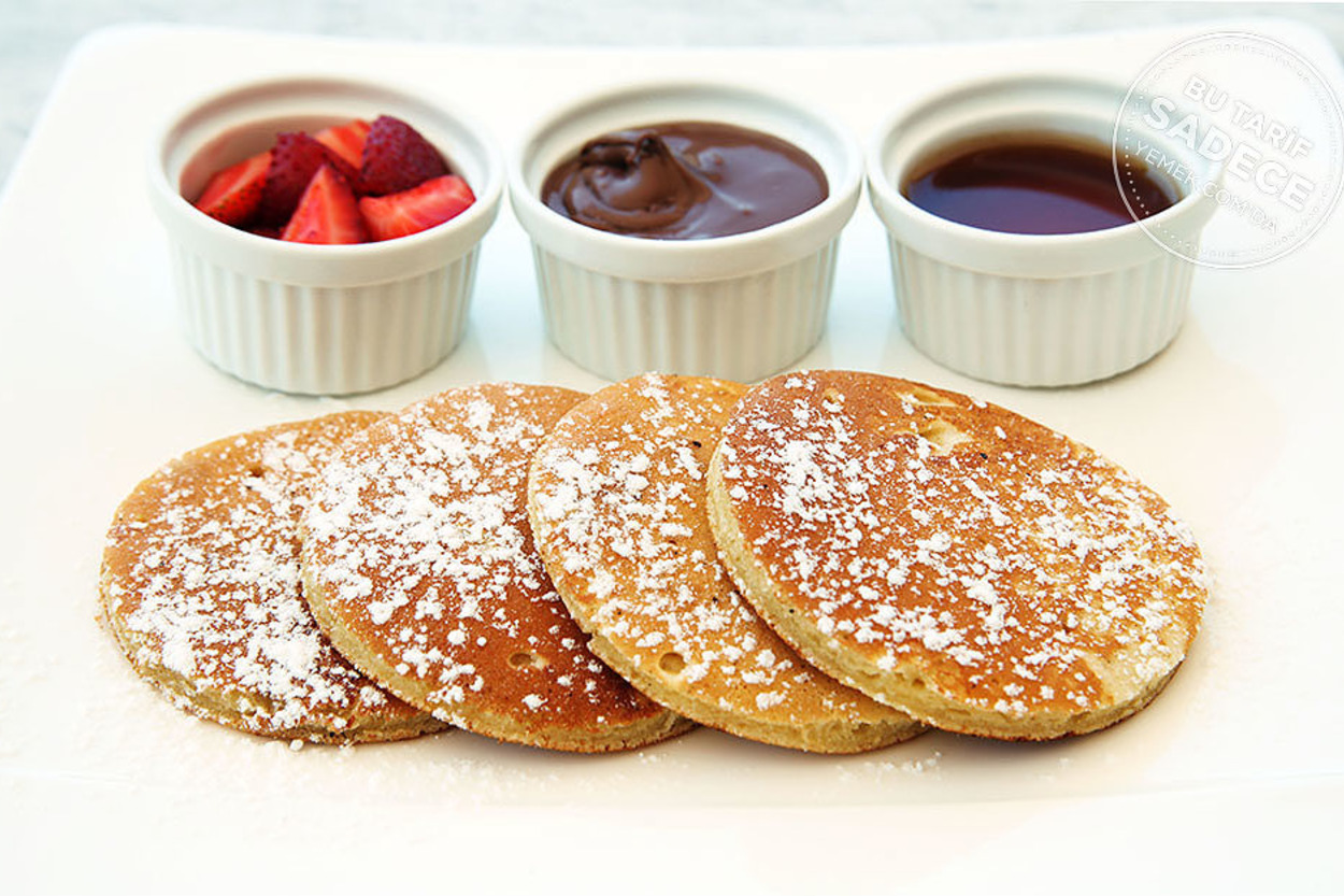 The Grand Tarabya R.E.A.D Cafe'den: Akçaağaç Şuruplu Pancake