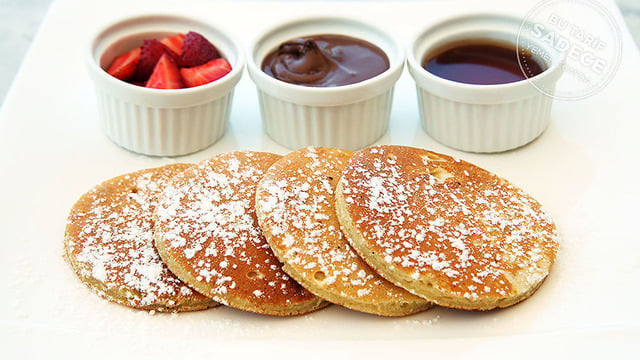 The Grand Tarabya R.E.A.D Cafe'den: Akçaağaç Şuruplu Pancake