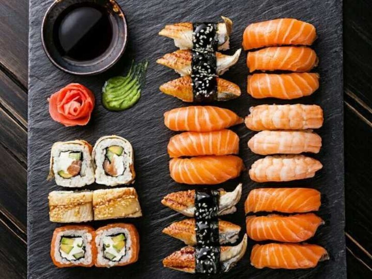 https://www.instagram.com/Sushiexpresstr/ | instagram