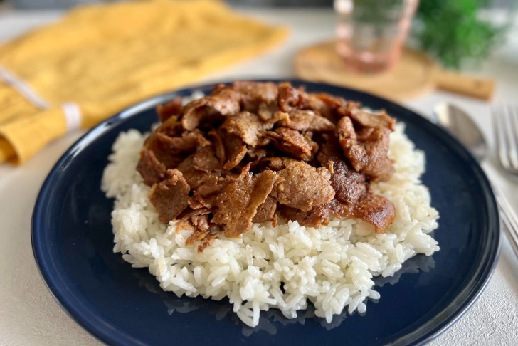 Pilav Üstü Et Döner Tarifi