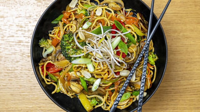 Uzak Doğu'dan Misafir Var: Noodle Bowl