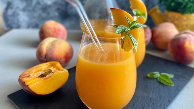 Mevsimindeyiz: Şeftali Suyu