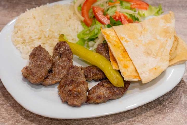 Şevki Dayı