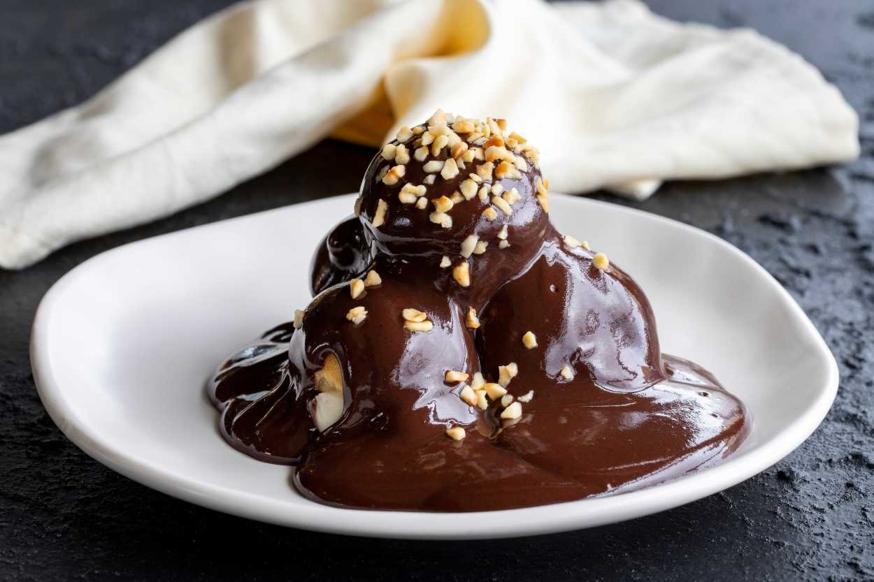 Beylerbeyi Profiterol Menü ve Fiyat Listesi