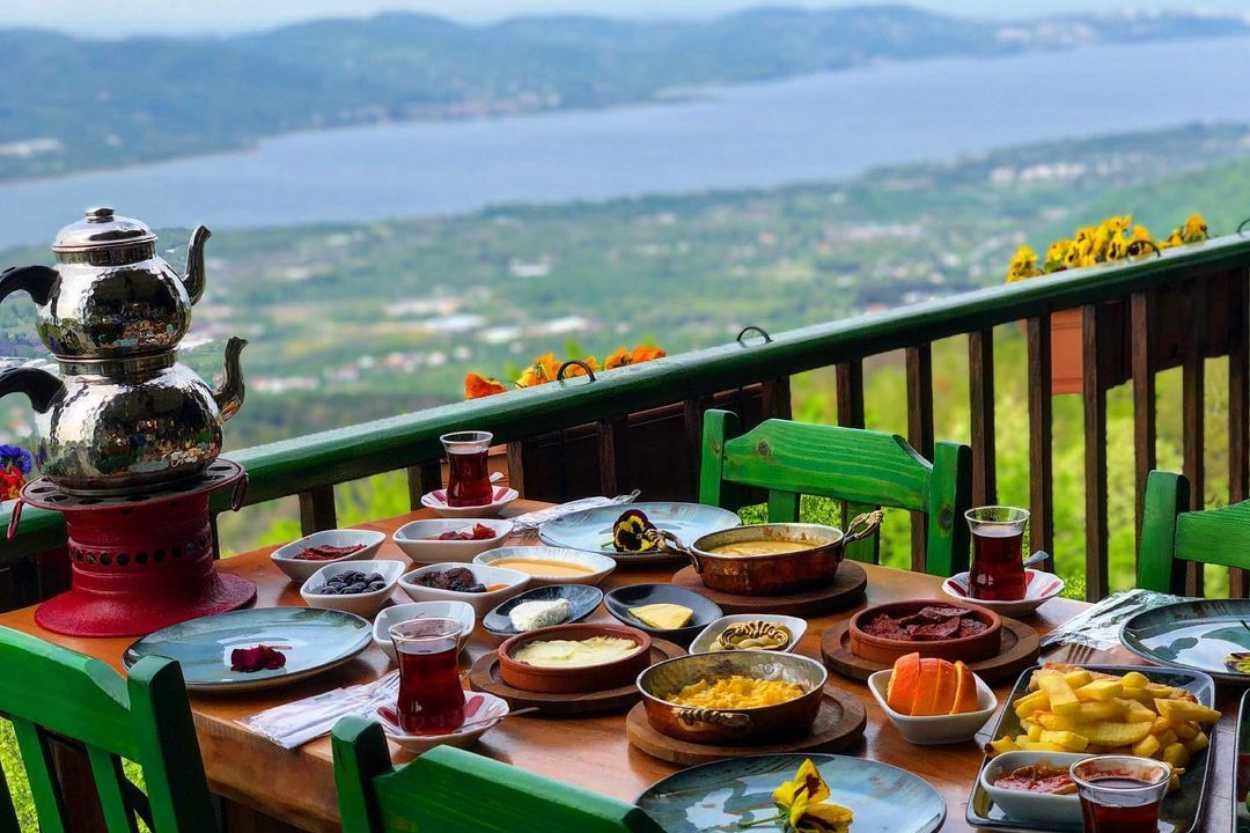 Hafta Sonu Planları Yapılsın: Maşukiye'deki En İyi 10 Kahvaltı Mekanı