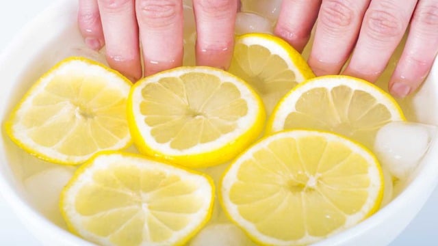 Doğal ve Kolay 10 Yöntemle: Eldeki Biber Acısı Nasıl Geçer?