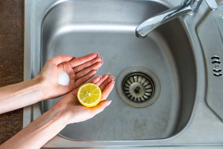 Lavabo tıkanıklığı açma