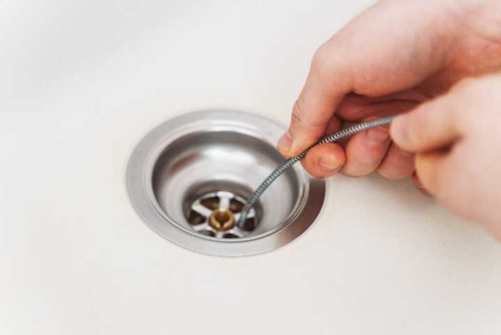 Lavabo tıkanıklığı açma